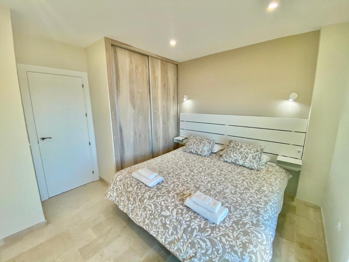 Apartamentos Turisticos Castillo Del Vigia トレモリノス エクステリア 写真